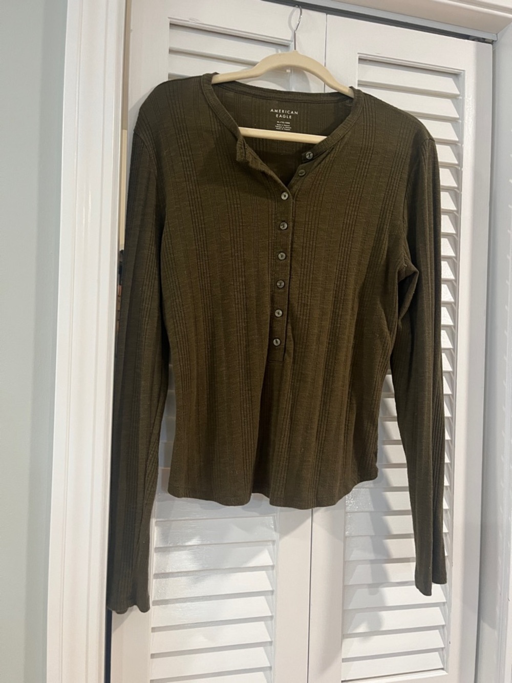 American Eagle Outfitters Olive Ribbed Henley Long Sleeve Top